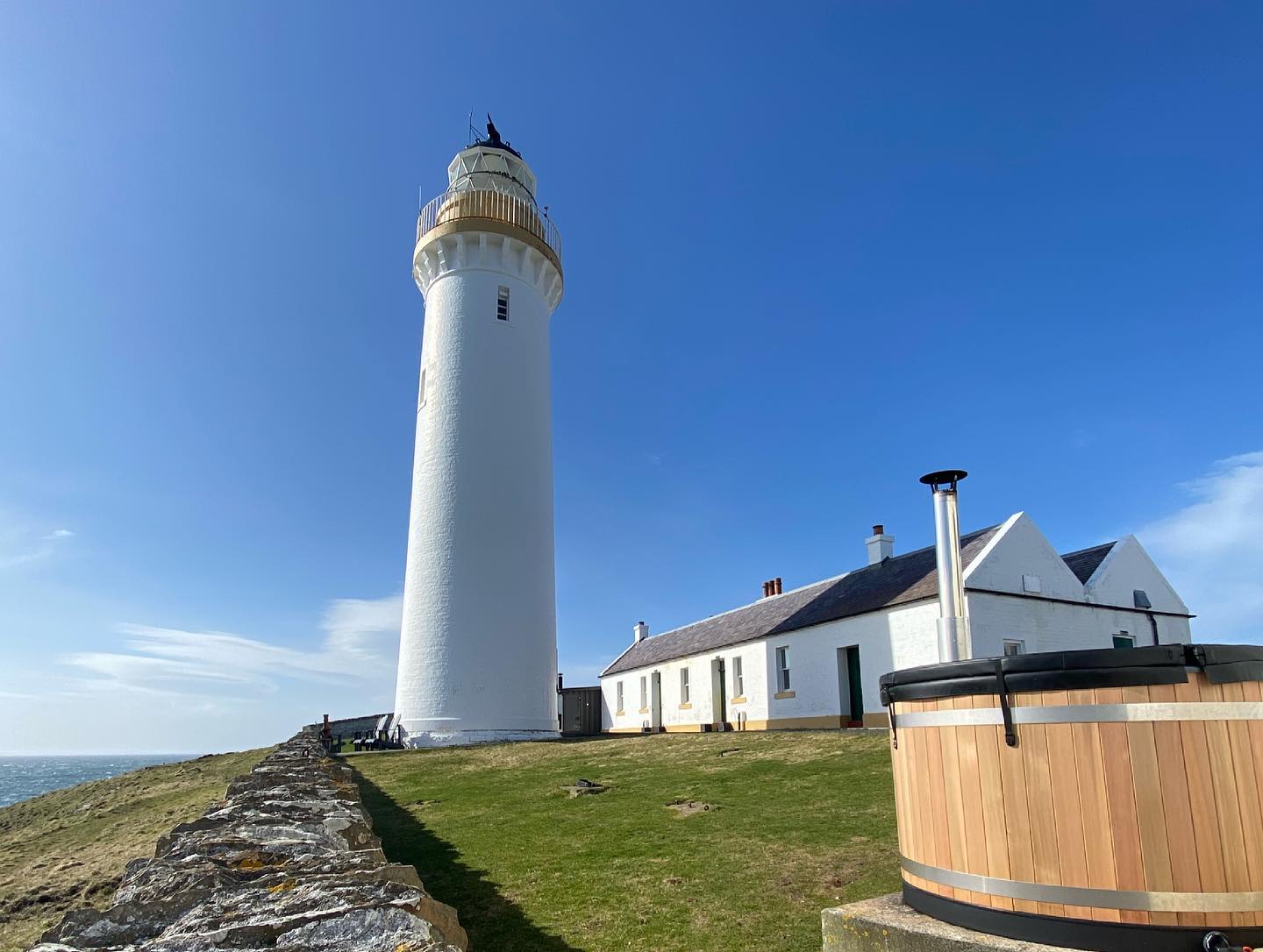Cantick Head Lighthouse Cottage, The Highlands, Sleeps 4 288240130 393594369453092 4408446422415563344 n