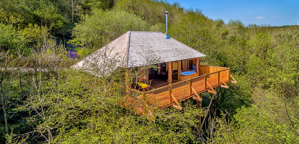 Wolf Wood Treehouses, Devon, Sleeps 2