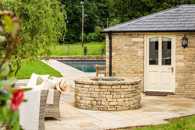 Outdoor Space at The Lodge Luxury Cotswolds Accommodation1