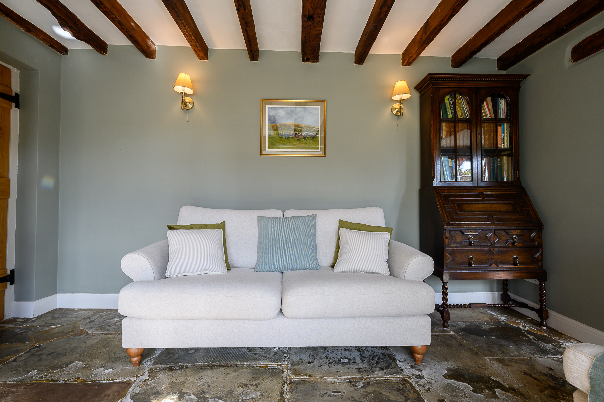 Southcroft Cottage, Bredon Hill Cottage, The Cotswolds, Sleeps 5 photography by one man and his camera