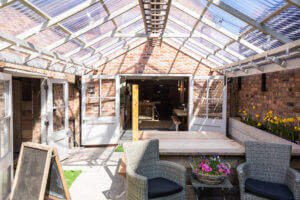 Cheshire Bathhouse, Nantwich, Sleeps 2-6 0H1A1240