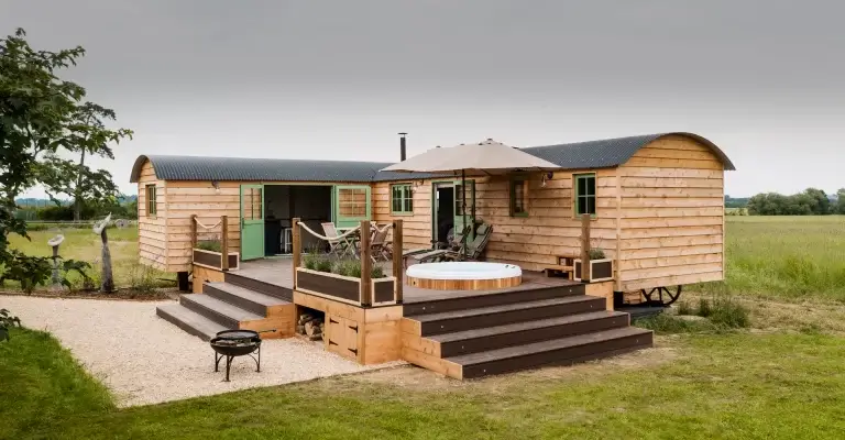 Well Furlong Shepherds Retreat, Cotswolds, Sleeps 2-4 152749