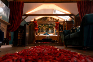 Heath Hollow Hideaway Romantic Retreat