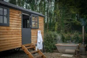 Willow, Cotswold Country Escapes, Sleeps 2 cotswold country escapes outside