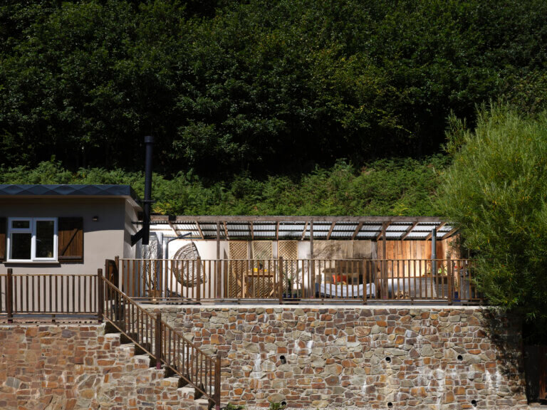 Sleepy Owl Devon The Cowshed